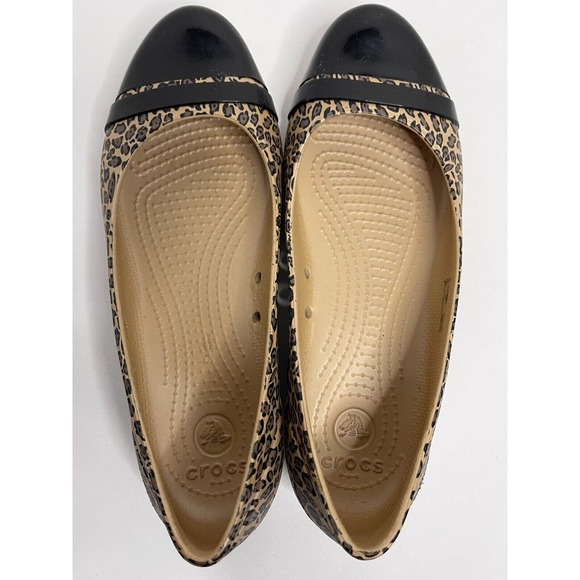 Crocs Cap Toe Leopard Print Flats Women’s Size 7 Slip On Shoes Lightweight *FLAW - Picture 6 of 9